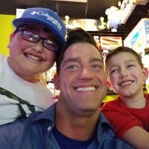 Meet your Posher, Derek